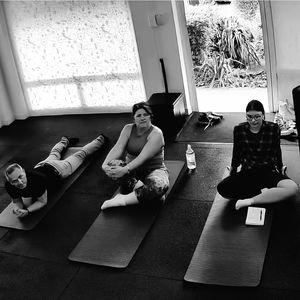 Pocsi_Angela_Jogaelmelet_1_ff_300x300